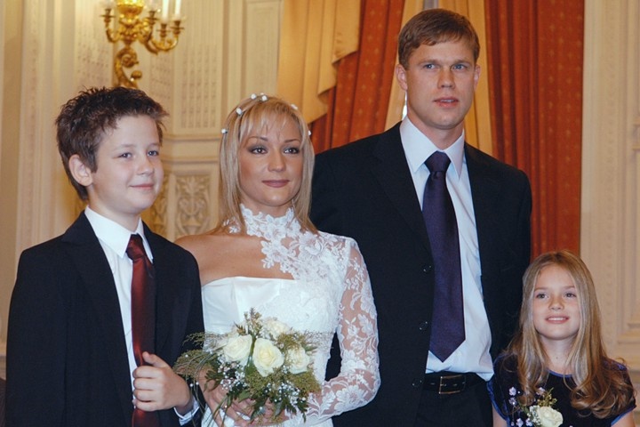 Жуть к славе: какие страшные истории происходили с Булановой