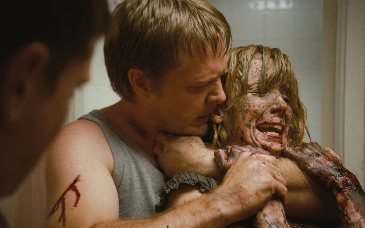 Кадр из фильма "Райское озеро"