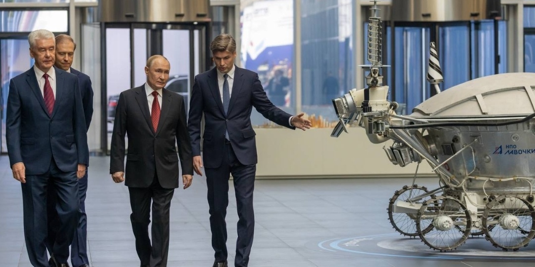 Москва рвется к космическим высотам