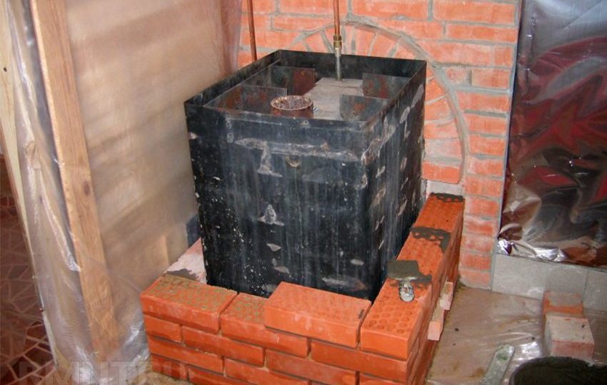 Как обложить печь в бане кирпичом