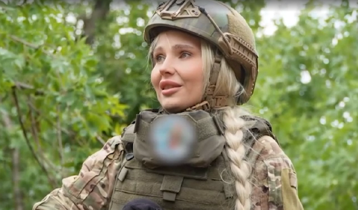    Оператор беспилотных летательных аппаратов группировки войск «Центр» с позывным Гаечка / Источник: © Министерство обороны России. Кадр из видео