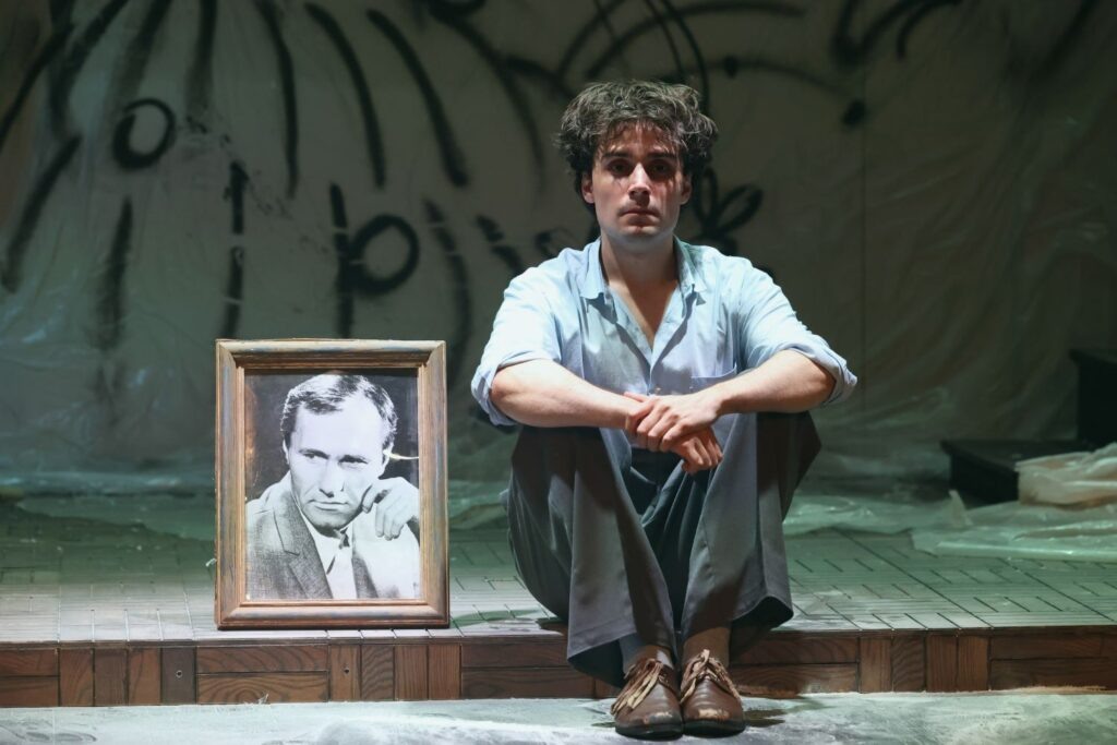    Фото предоставлены пресс-службой театра. Фотограф Лена Морозова Источник фото: Театр To Go