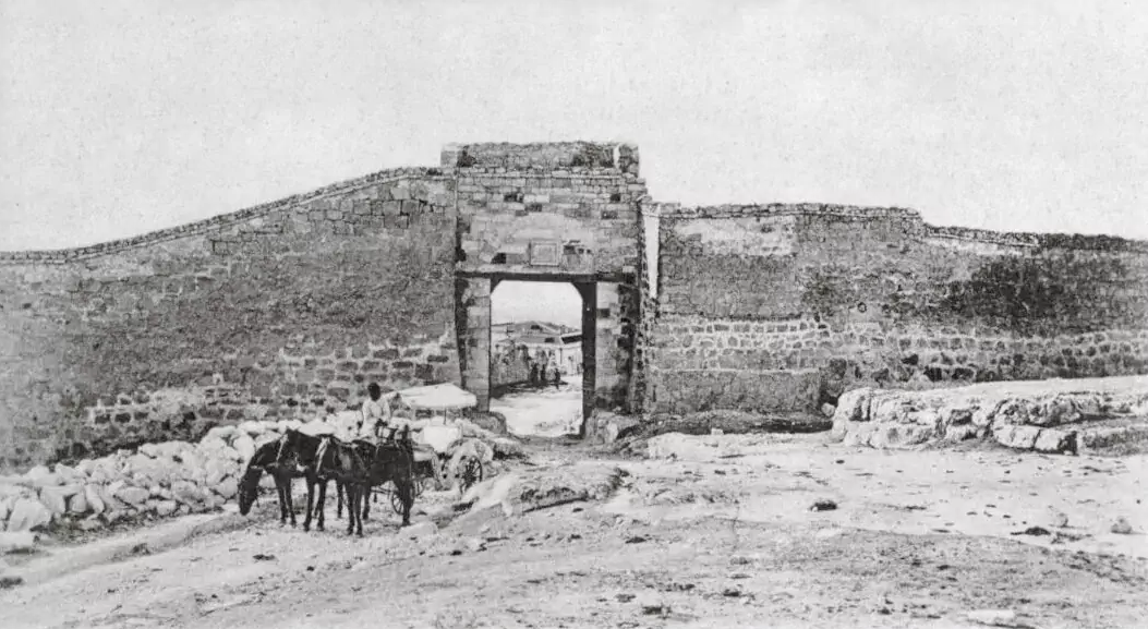 Ворота Бюик-Капу