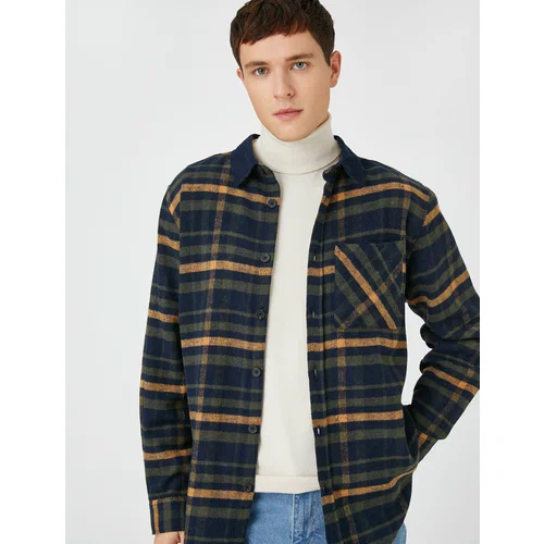    Парень похожий на  Витю Жигая