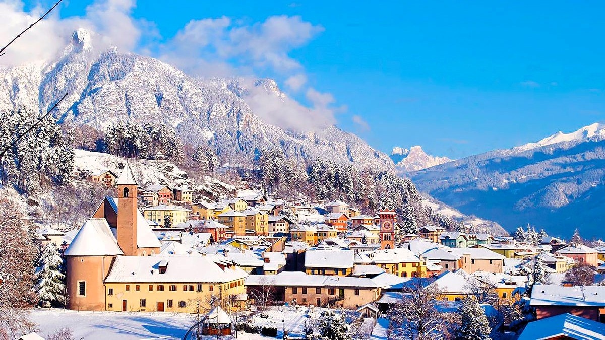 Кавалезе (Cavalese), источник viaggiarenews.com