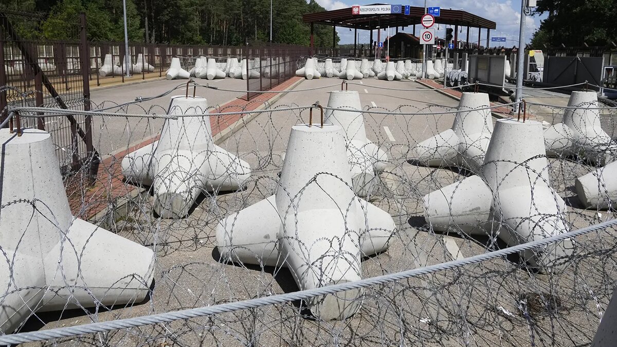   Czarek Sokolowski / AP