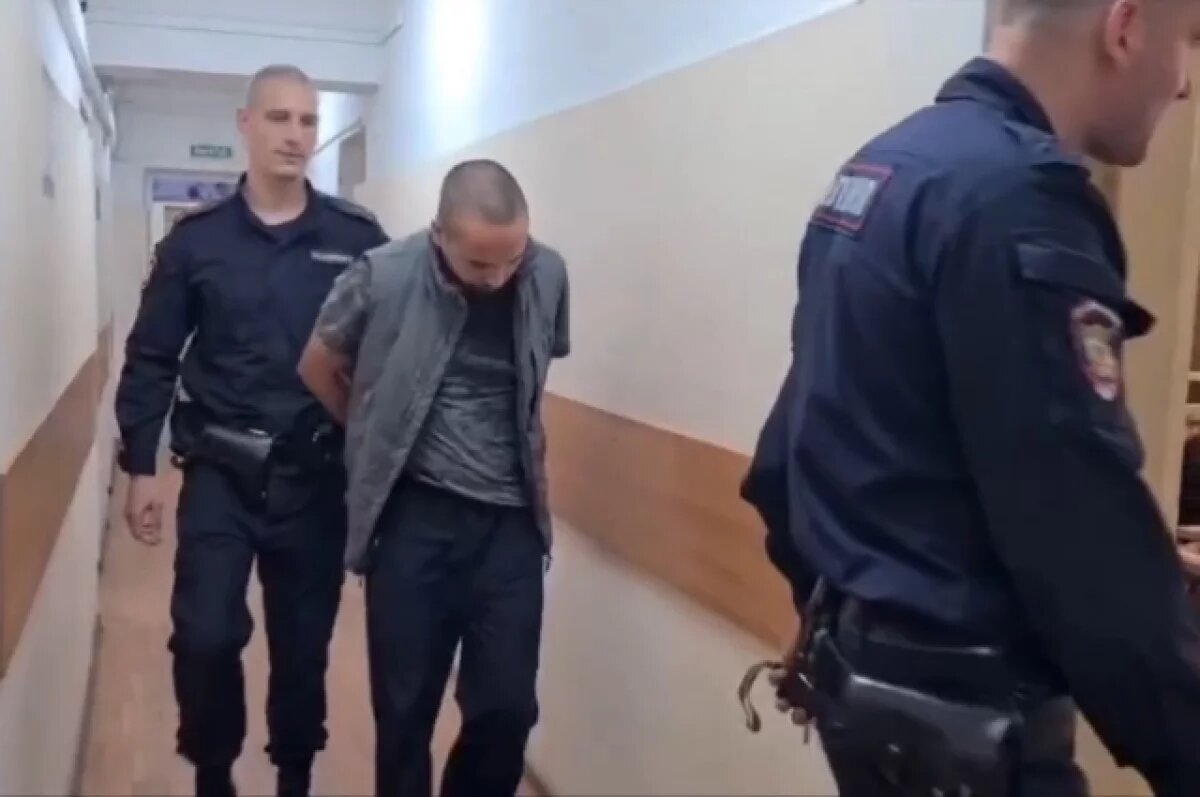    Во Владивостоке прокуратура и следствие требуют ареста для убийцы жены