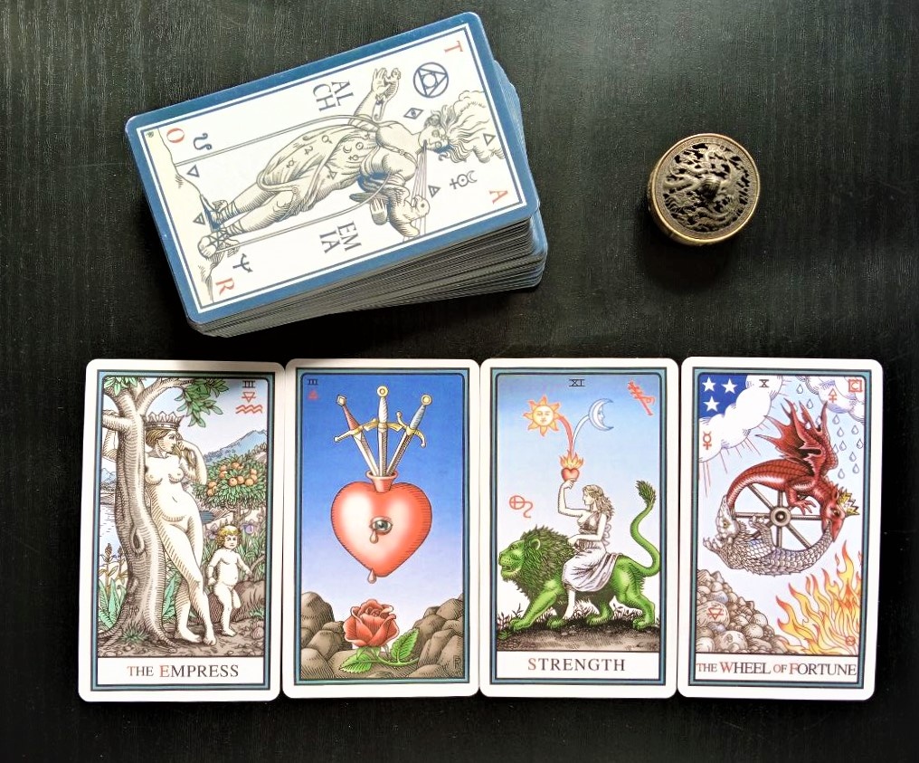 Ответ смотрим на колоде "Алхимическое таро Р.Плейса"