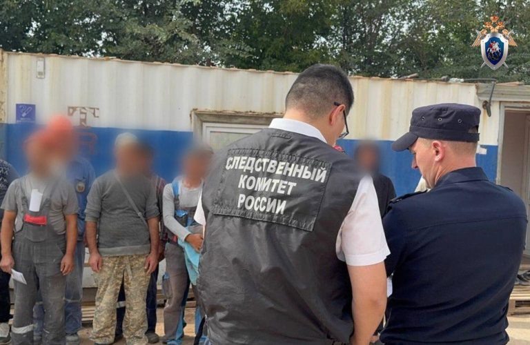    В Оренбурге при рейде на стройках проверили документы у 25 мигрантов Оренбуржье