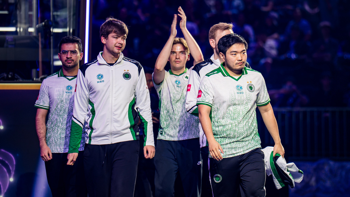 Team Falcons с россиянином в составе стала чемпионом The International 2025