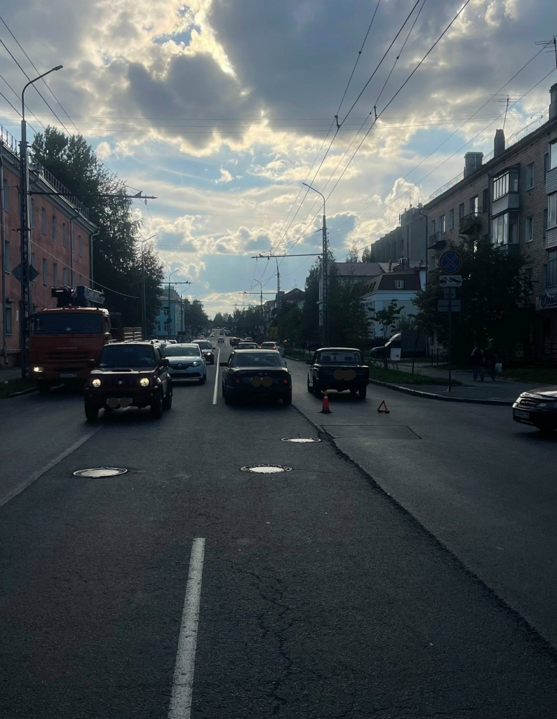    Начинающий водитель отправил в больницу пешехода в ПетрозаводскеГАИ Петрозаводска