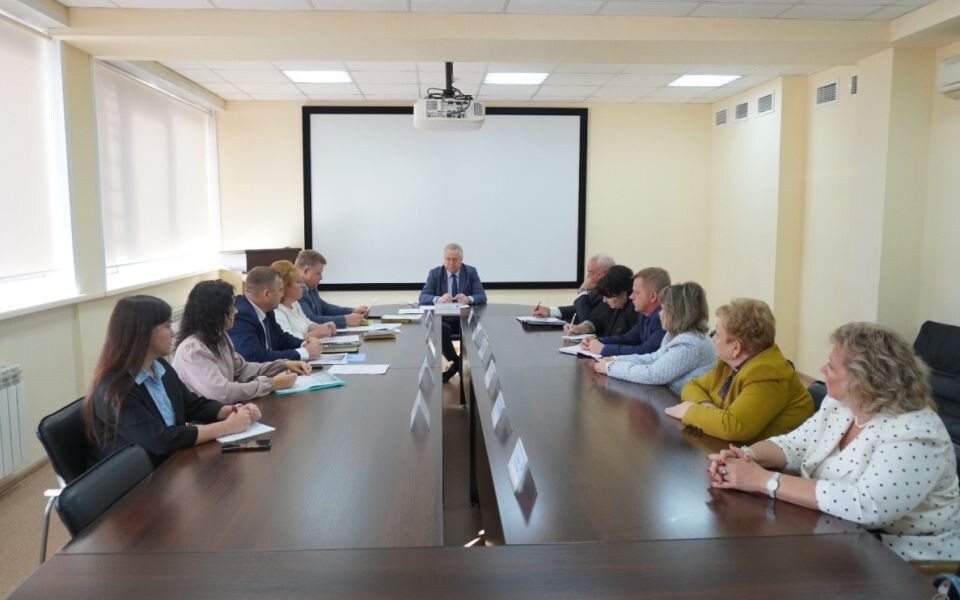    Заседание в администрации Барнаула