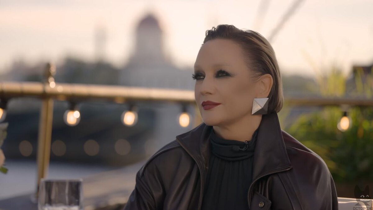 Фото: pr scr youtube.com/Осторожно: Собчак