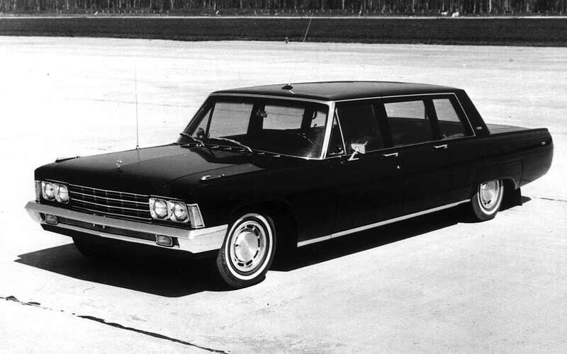 В 1960—х строгий дизайн ЗИЛ-114 выглядел свежо и оригинально.