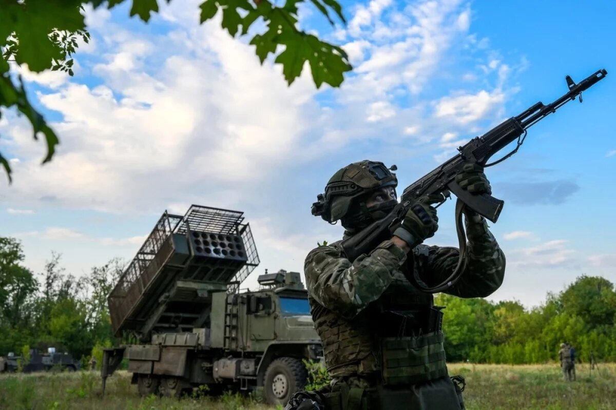    Полковник Матвийчук: русская армия практически окружила Красноармейск