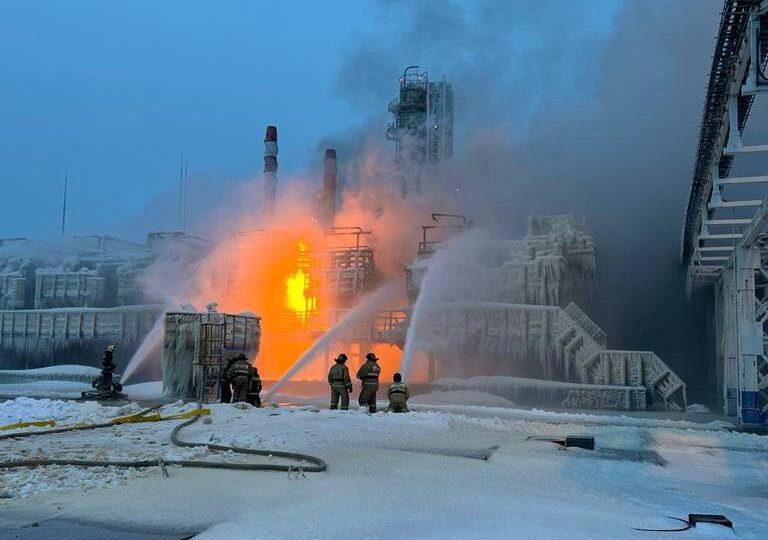 Приморск – прелюдия? Киев готовит новую волну атак на российские нефтяные терминалы, Зеленский озвучил целью порт Усть-Луга