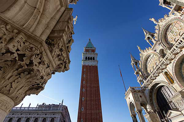 Кампанила, большая колокольня на площади Сан-Марко