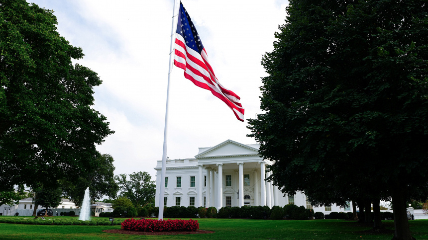    Фото: Reuters/Aaron Schwartz; 5-tv.ru