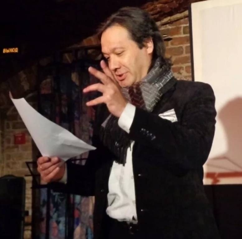    Дмитрий Лагачев за шесть часов до смерти смотрел постановку молодых актеровСоцсети