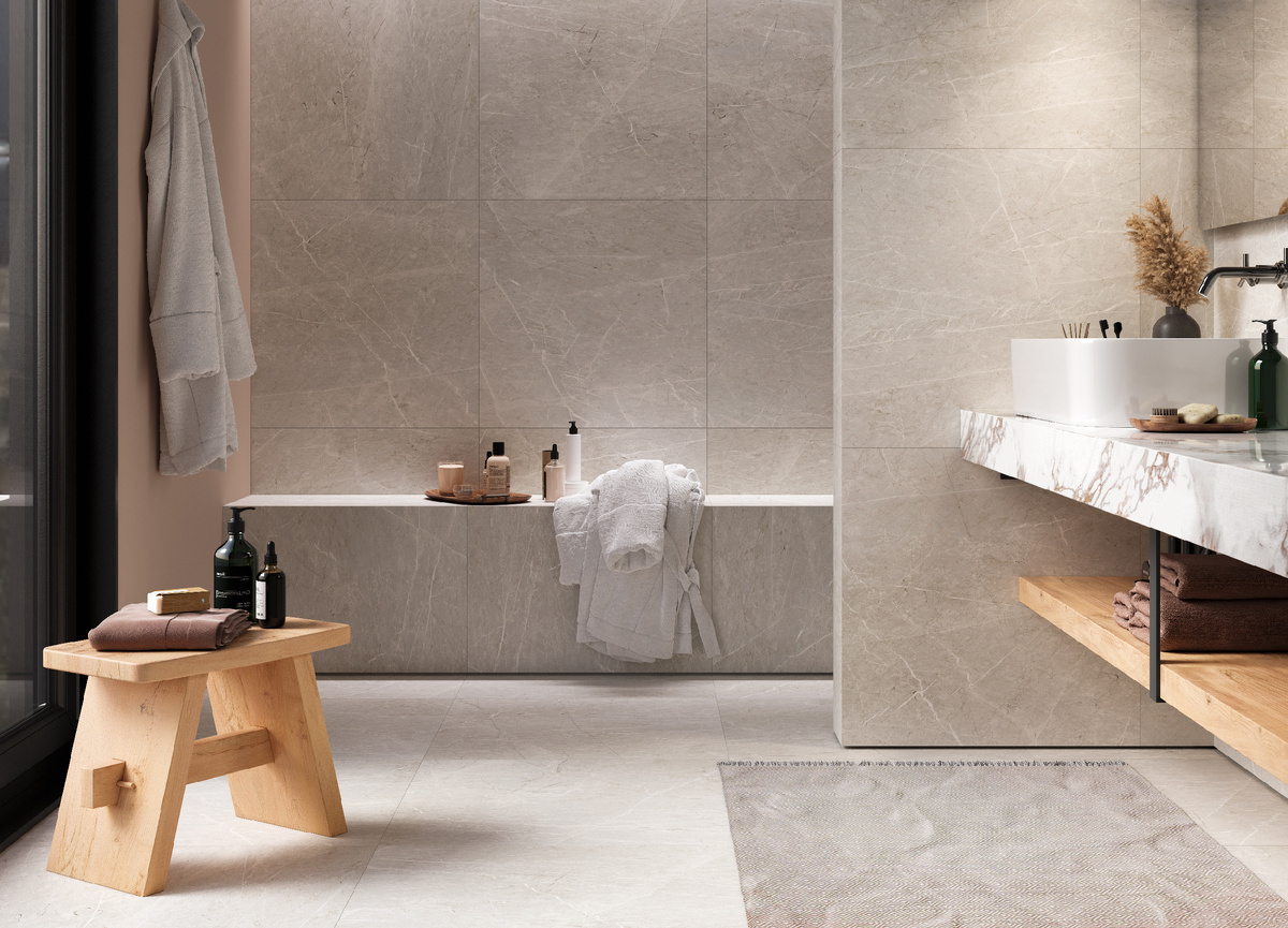 Ванная комната с керамогранито из коллекции Skala от KERRANOVA