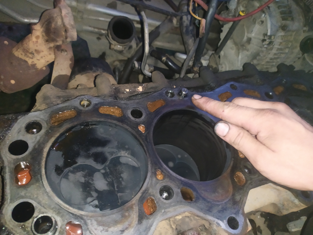 Почему картерные газы после замены прокладки остались