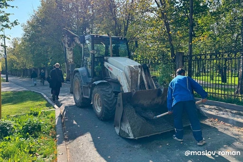    Работы идут на проспекте Луначарского.