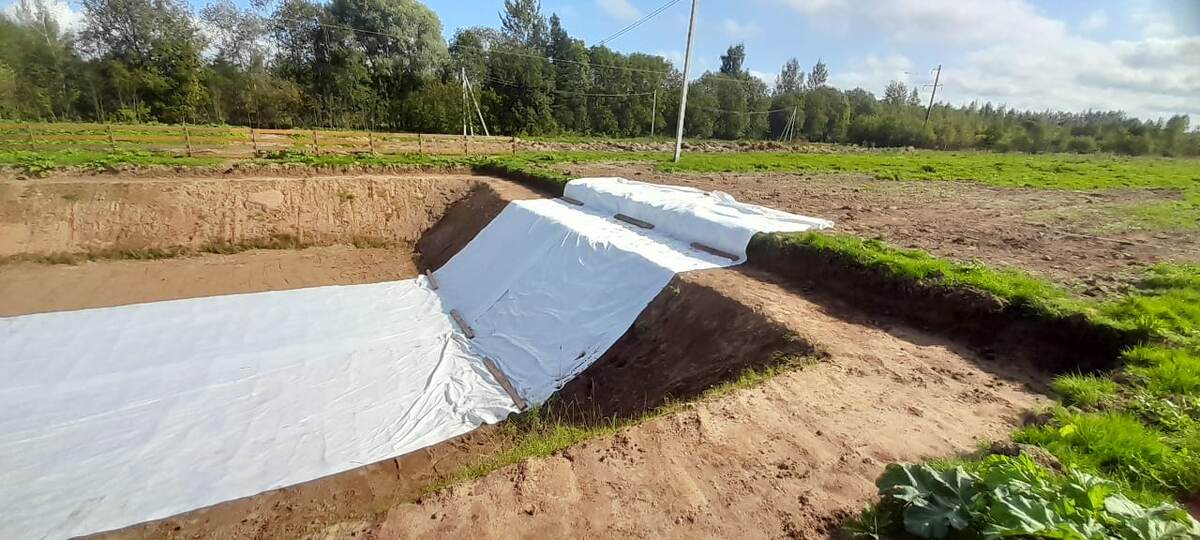 Настил геотекстиля