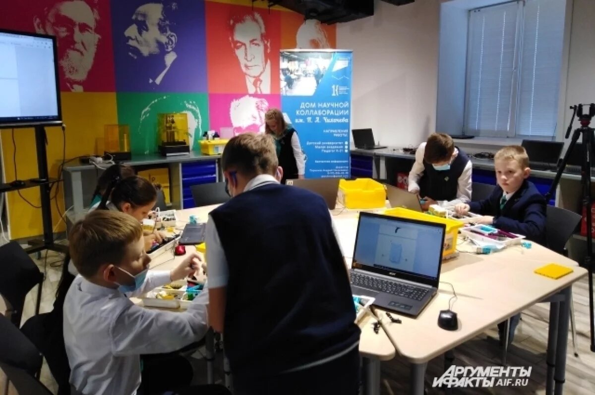    Набор в центры дополнительного образования продолжается