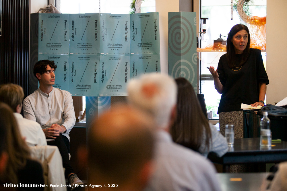 Ливия Серлупи Крешенци - преподаватель Римского университета «Ла Сапиенца»