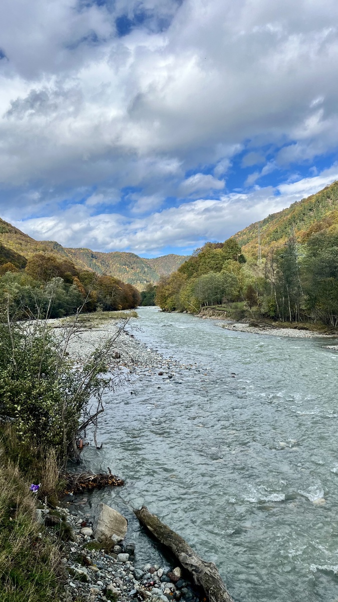 Эти картинки сразу навеяли воспоминания о моих походах..