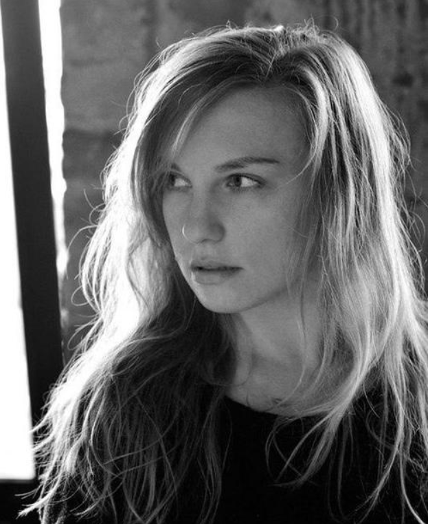 На фото Елена Гурьева