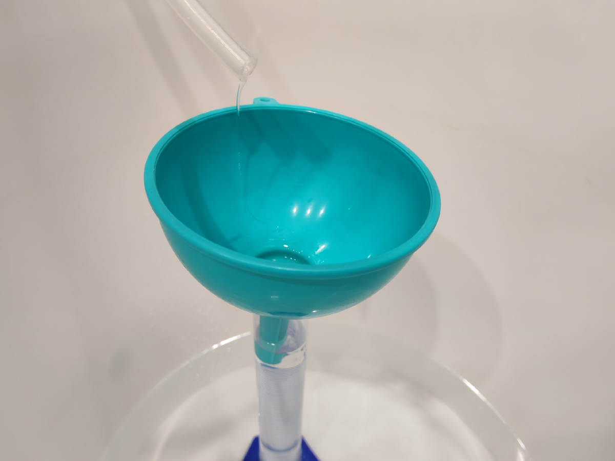 Перегонка самогона.