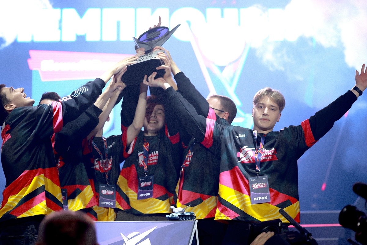    ГК "Леста Игры"