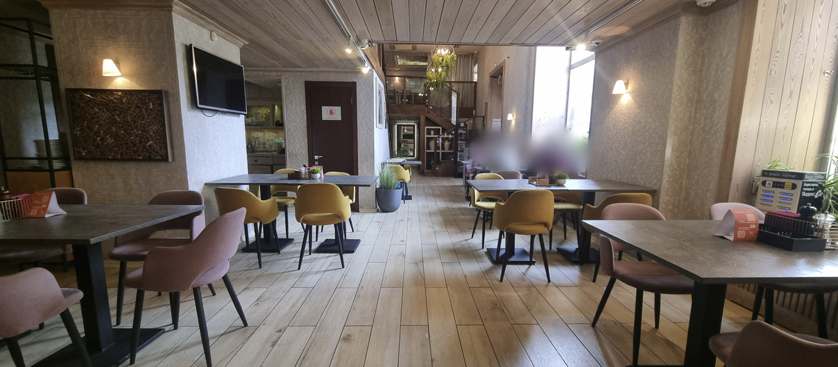 "True Cost", интерьер