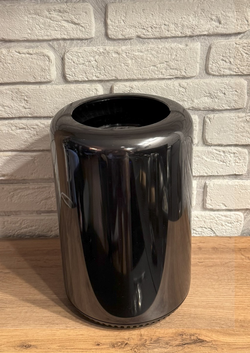 Apple Mac Pro 6.1