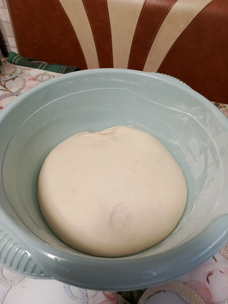 Вот и тесто подошло.