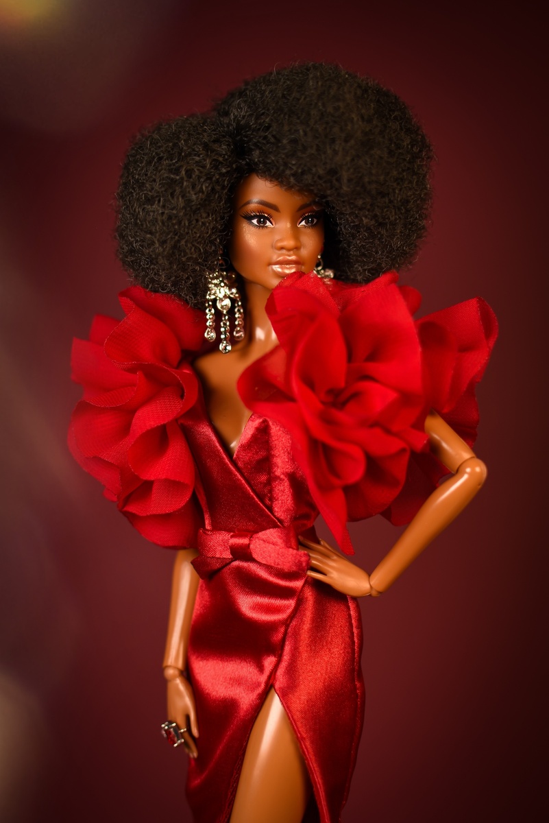 Кукла Barbie Looks 2 Elle Барби Лукс 2 Эль ©Alberto.Gar