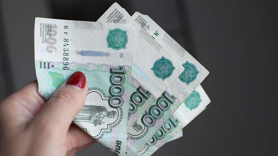 В Госдуме раскрыли условия компенсации за стационарный телефон ветеранам труда
