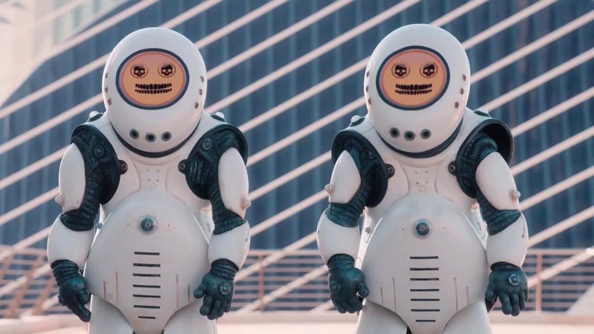 «Доктора Кто» «Динозавры в космосе» два робота поют начало песни «Дейзи Белл». Из открытых источников.