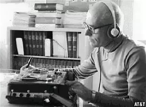 Макс Мэтьюс, инженер, профессор, пионер компьютерной музыки. Из открытых источников