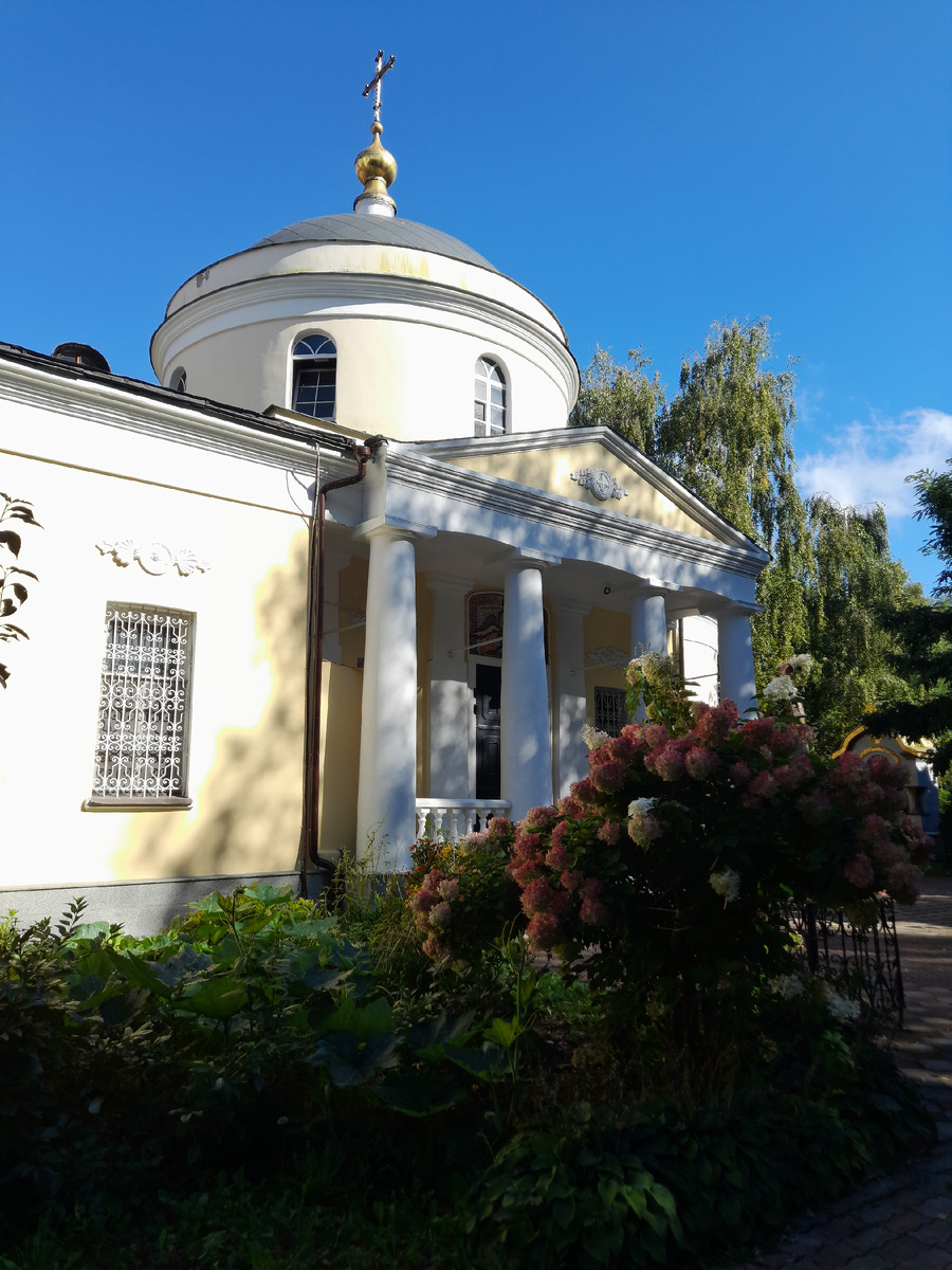 Храм Зосимы и Савватия Соловецких