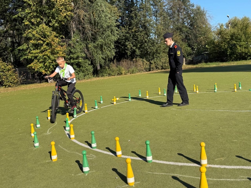 Организаторами конкурса стали Госавтоинспекция и городской управление образования