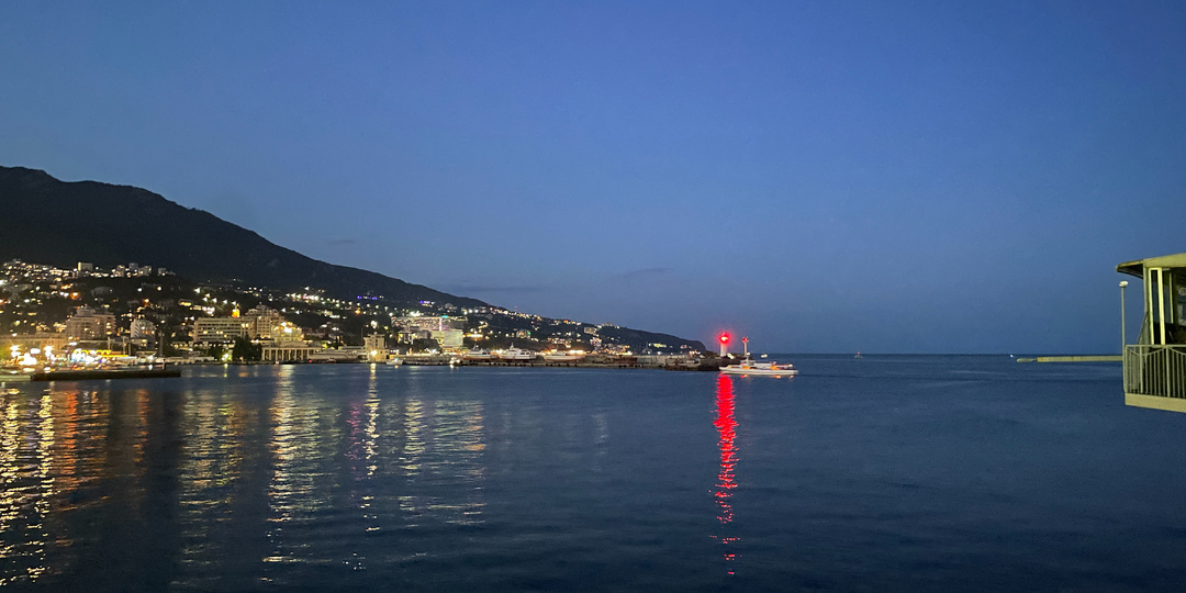 Ялта и ее набережная. Там, где живет душа самого прекрасного города Крыма
