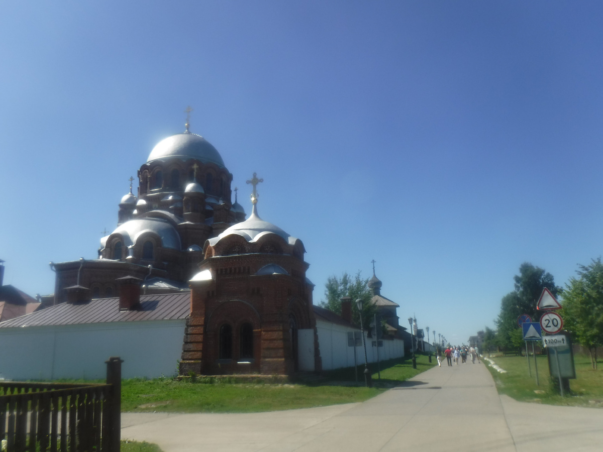 Свияжский Иоанно-Предтеченский монастырь и Введенский собор