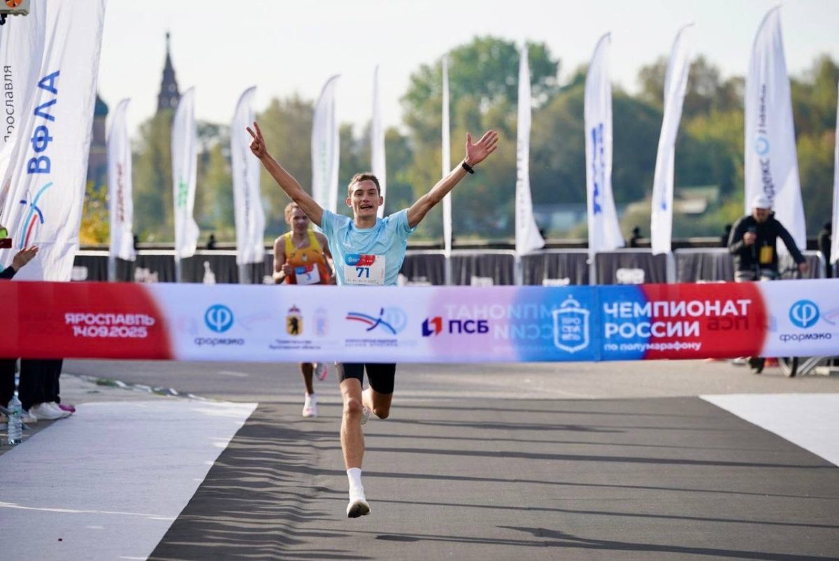    Окончательное решение перейти из лыжных гонок в лёгкую атлетику Сергей Шаров принял лишь в июле этого года