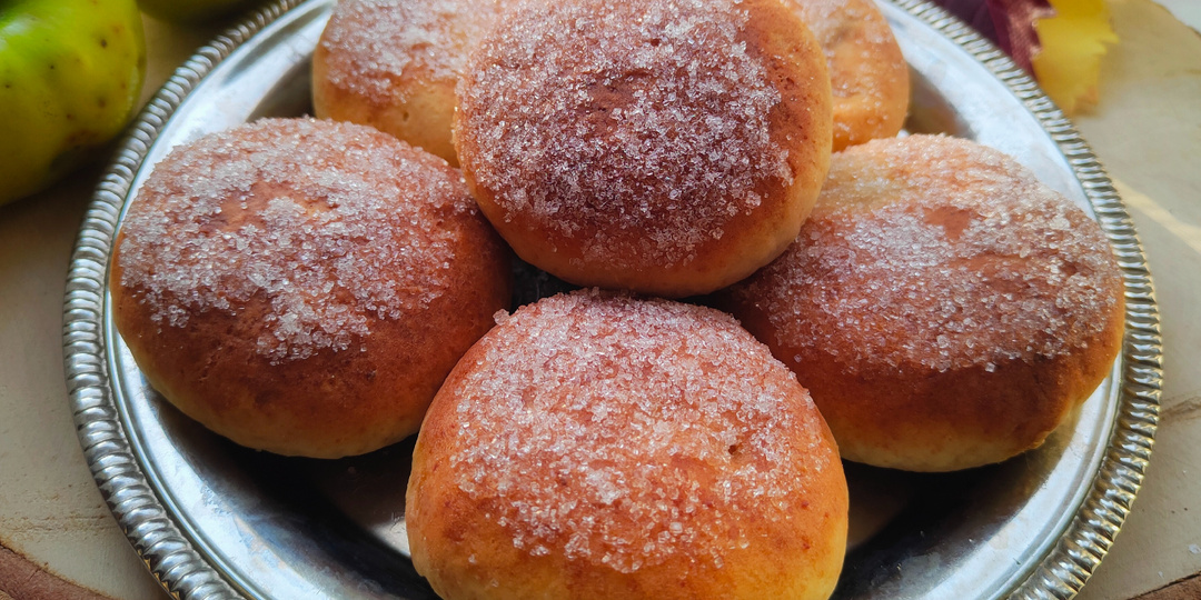 Творожные булочки с яблочной начинкой