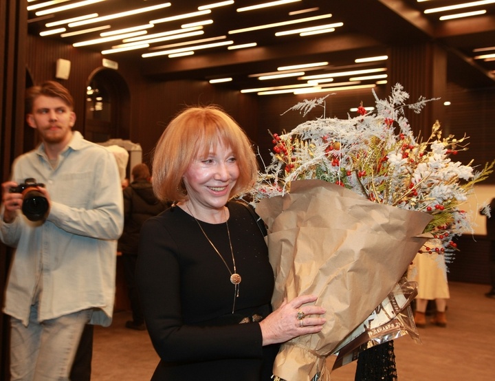     © Genrietta Peryan/ Global Look Press/Global Look Press