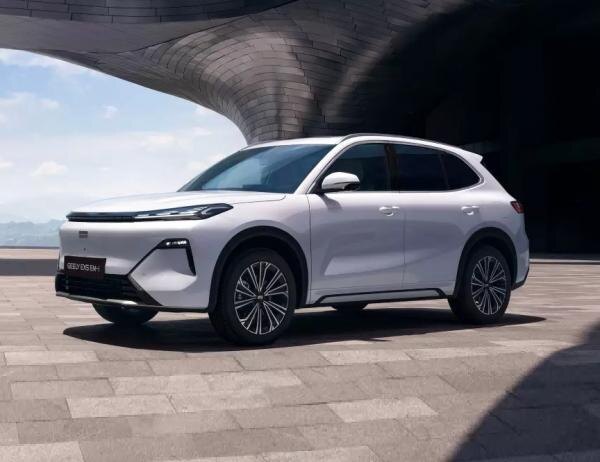     Geely EX5 EM-i. Фото Geely