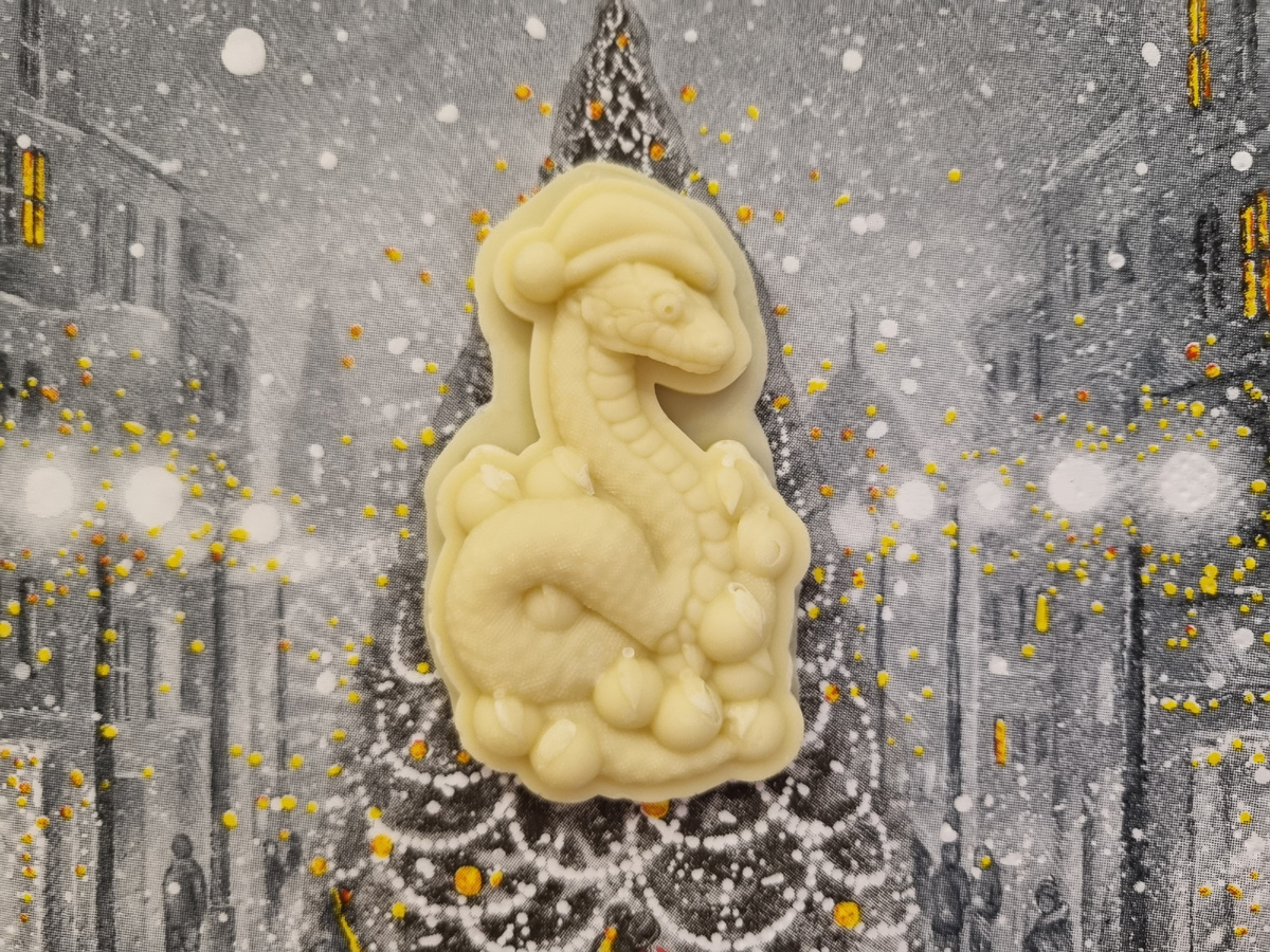 Новогодняя змея