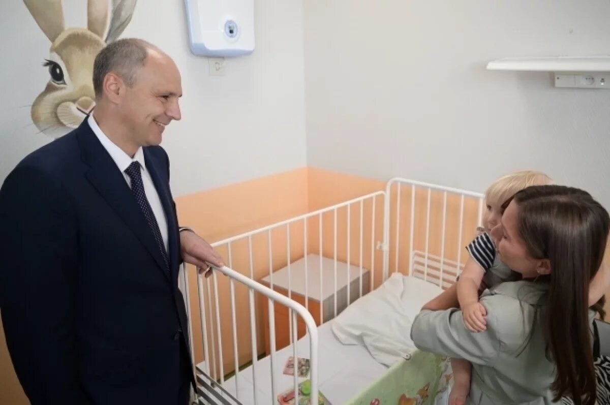    В новом медучреждении будут получать помощь более 53 тысяч юных жителей Уралмаша и Эльмаша.